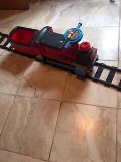 Train \u0026Track Set 6 V Power Ride on 1 